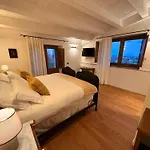 Paolimura , & Resort