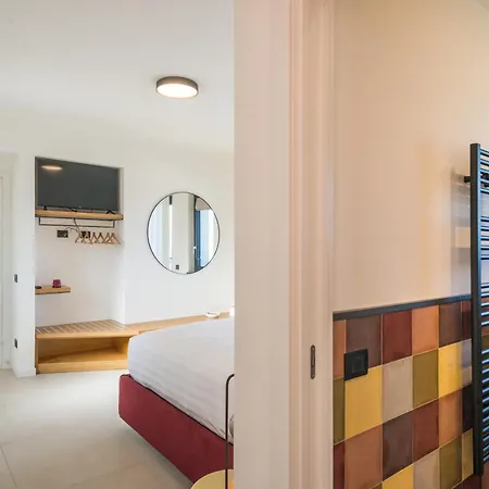 شقة Paolimura , & Aci Catena