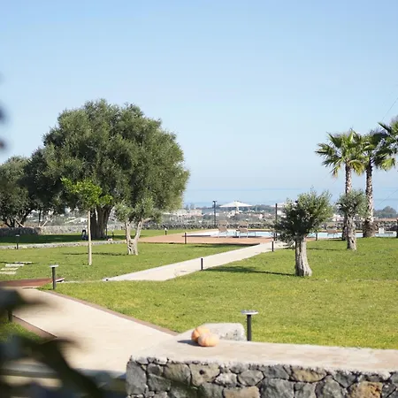 Paolimura , & Aci Catena