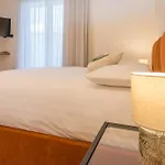 Ośrodek wypoczynkowy Paolimura , & *